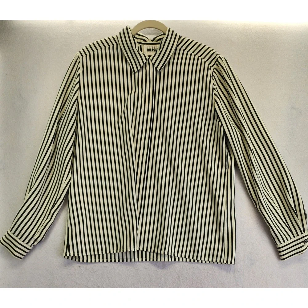 Leslie Fay Sportswear Black White Vertical Striped Button Up Blouse Shirt
